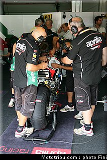 sbk_ambiance_014_italie_imola_2011.jpg