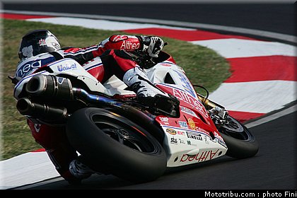 sbk_checa_023_italie_imola_2011.jpg