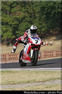 sbk_checa_029_italie_imola_2011.jpg
