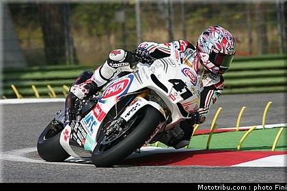 sbk_haga_004_italie_imola_2011.jpg
