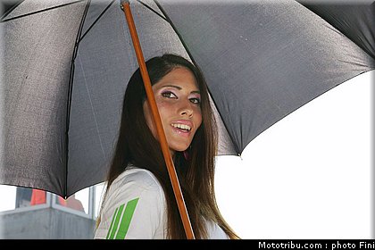 sbk_pitbabe_001_italie_imola_2011.jpg