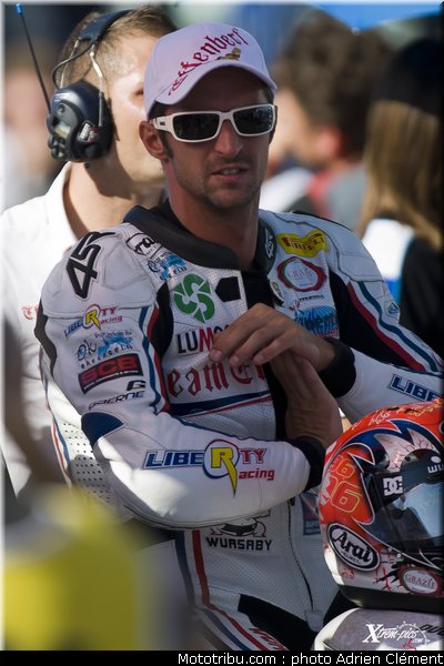 sbk_smrz_001_france_magny_cours_2011