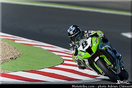 sbk_aitchinson_002_france_magny_cours_2011.jpg