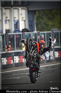 sbk_ambiance_013_france_magny_cours_2011.jpg