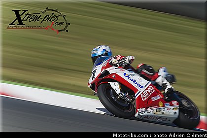 sbk_checa_009_france_magny_cours_2011.jpg