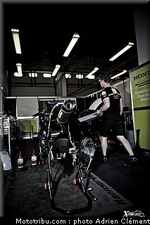 sbk_rea_001_france_magny_cours_2011.jpg