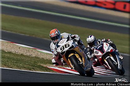 sbk_smrz_003_france_magny_cours_2011.jpg