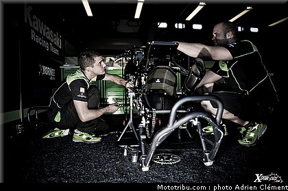 sbk_sykes_001_france_magny_cours_2011.jpg