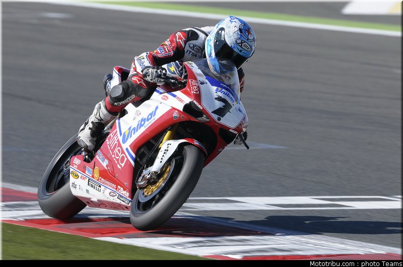 sbk_checa_009_france_magny_cours_2011