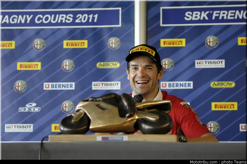 sbk_checa_012_france_magny_cours_2011