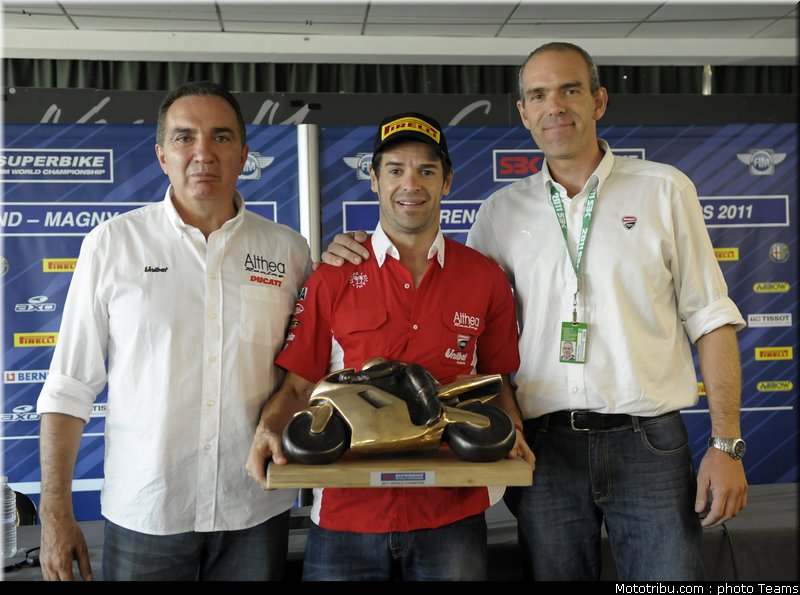 sbk_checa_020_france_magny_cours_2011