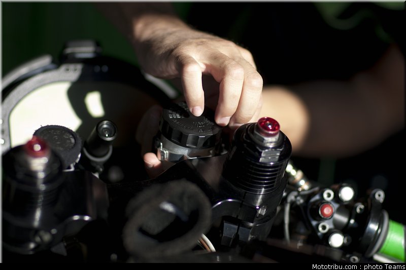sbk_kawasaki_001_france_magny_cours_2011