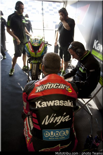 supersport_parkes_006__france_magny_cours_2011