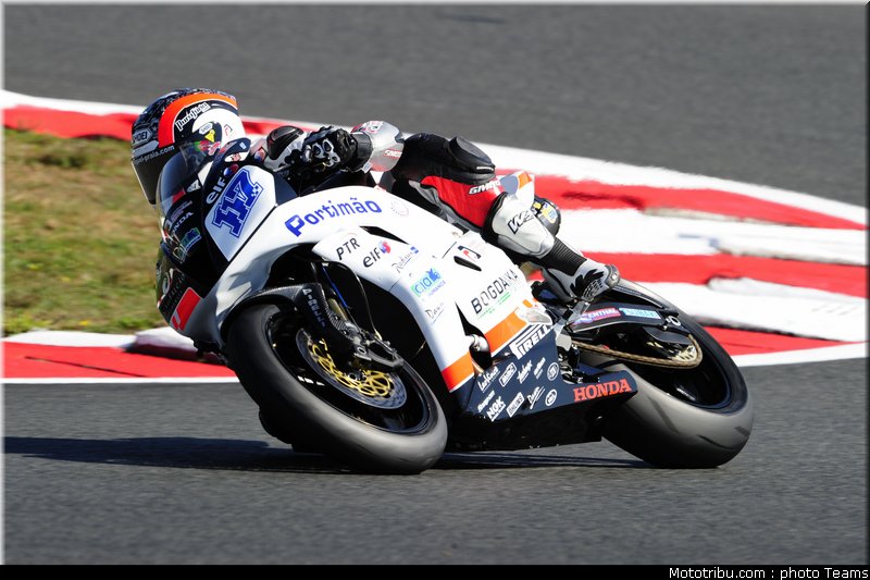 supersport_praia_002__france_magny_cours_2011