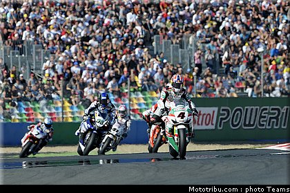sbk_014_france_magny_cours_2011.jpg