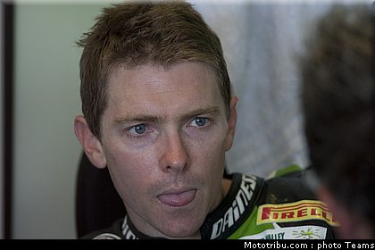 sbk_aitchinson_002_france_magny_cours_2011.jpg