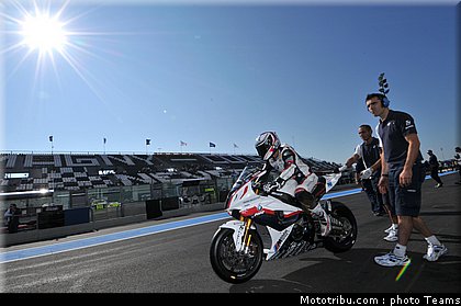 sbk_badovini_005_france_magny_cours_2011.jpg