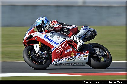 sbk_checa_013_france_magny_cours_2011.jpg