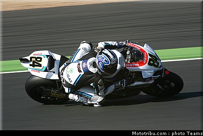 sbk_fabrizio_002_france_magny_cours_2011.jpg