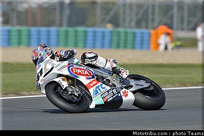 sbk_haga_002_france_magny_cours_2011.jpg