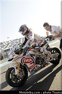 sbk_haga_004_france_magny_cours_2011.jpg
