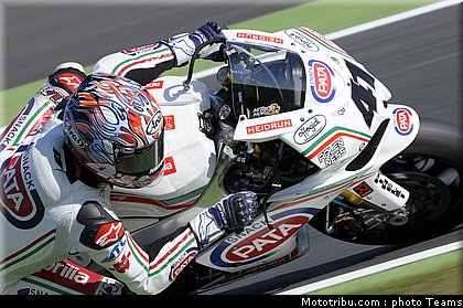 sbk_haga_013_france_magny_cours_2011.jpg