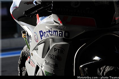 supersport_lowes_017__france_magny_cours_2011.jpg