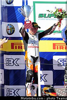 supersport_lowes_026__france_magny_cours_2011.jpg