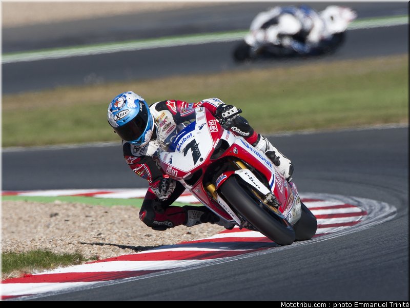 sbk_checa_04_france_magny_cours_2011