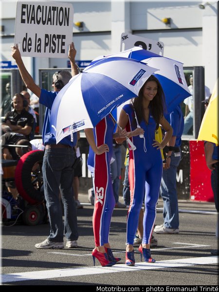 sbk_pitbabe_06_france_magny_cours_2011