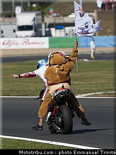 sbk_checa_07_france_magny_cours_2011.jpg