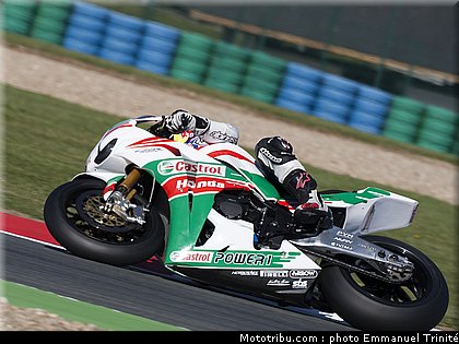 sbk_rea_01_france_magny_cours_2011.jpg