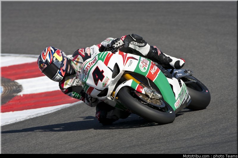 sbk_rea_003_portugal_portimao_2011