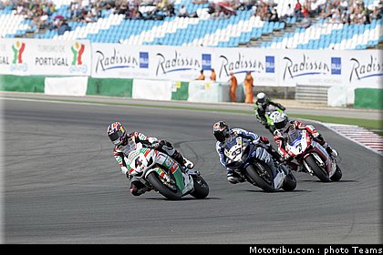 sbk_020_portugal_portimao_2011.jpg