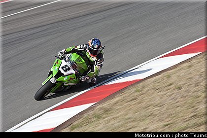 sbk_aitchinson_002_portugal_portimao_2011.jpg