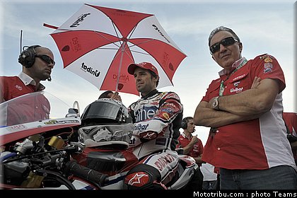 sbk_checa_014_portugal_portimao_2011.jpg
