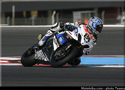 sbk_fabrizio_022_portugal_portimao_2011.jpg