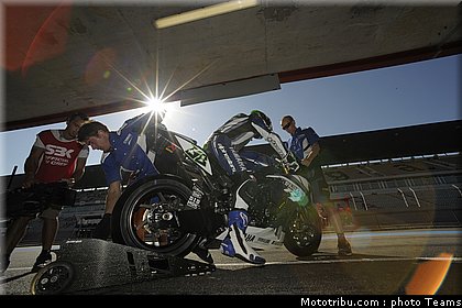 sbk_laverty_004_portugal_portimao_2011.jpg