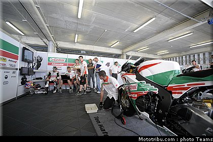sbk_rea_014_portugal_portimao_2011.jpg