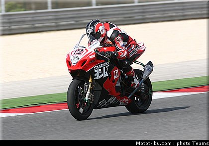 sbk_waters_018_portugal_portimao_2011.jpg