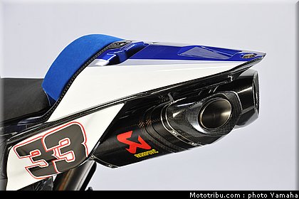superbike_yamaha_racing_team_011.jpg