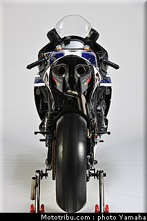 superbike_yamaha_racing_team_023.jpg