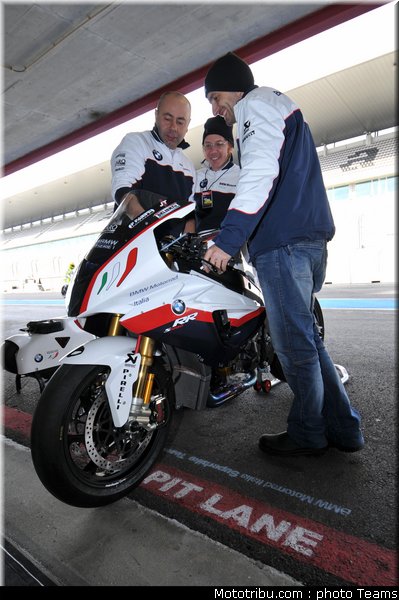 sbk_2011_tests_bmw_05