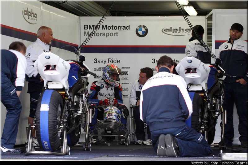 sbk_2011_tests_corser_12