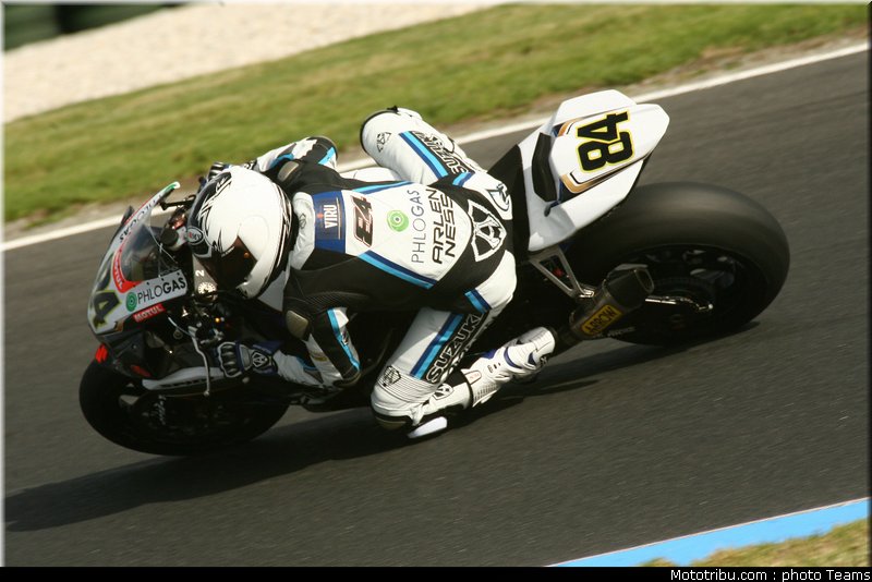 sbk_2011_tests_fabrizio_14