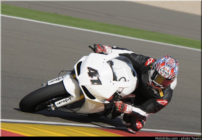sbk_2011_tests_haga_05