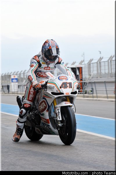 sbk_2011_tests_haga_07
