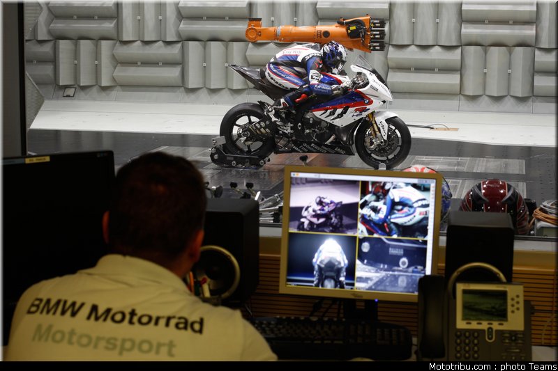 sbk_2011_tests_haslam_06