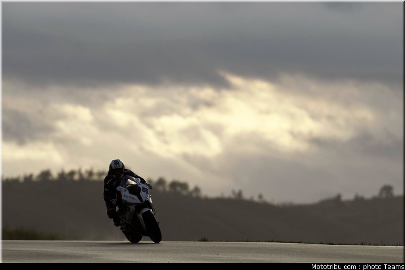 sbk_2011_tests_haslam_10
