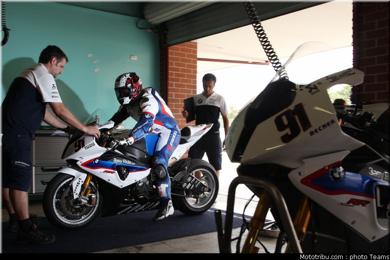 sbk_2011_tests_haslam_14